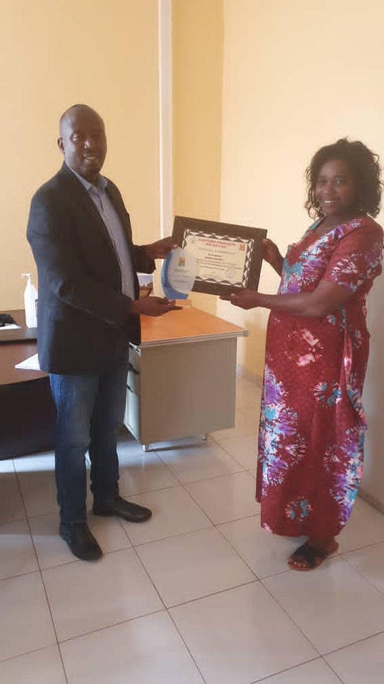 Mu minsi ibiri gusa akarere ka Ngoma kegukanye ibikombe bitanu mu ngeri zitandukanye 