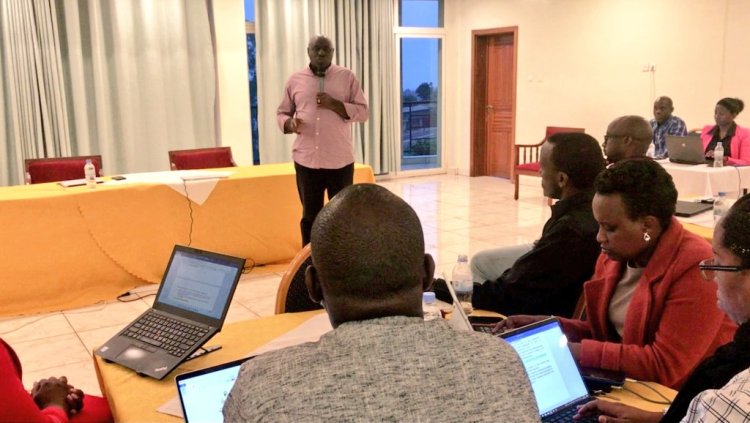 Gushyashyanira umuturage ni ukumenya gutegura ubutumwa n'uburyo abayobozi babugeza ku baturage-Guverineri Gasana