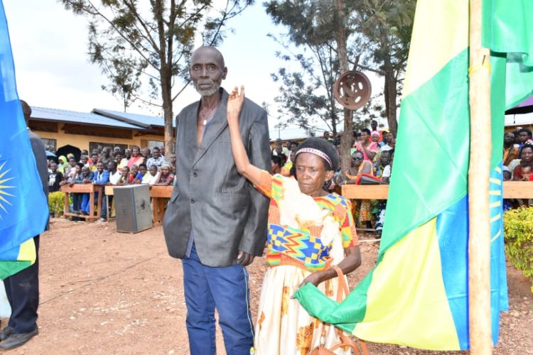 Ngoma:Nyuma y'imyaka 52 abakambwe batunguye benshi ubwo biyemezaga kubana byemewe n'amategeko