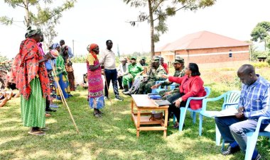 Ntabwo bikwiye kumva ko hari umuturage uhora asiragira kubera ko yabuze Umuyobozi umukemurira ikibazo-Meya Niyonagira