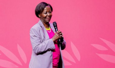 Nifuza kuba narabayeho imyaka imeze nk’iyanyu hari ibyiza nk’ibi-Louise Mushikiwabo