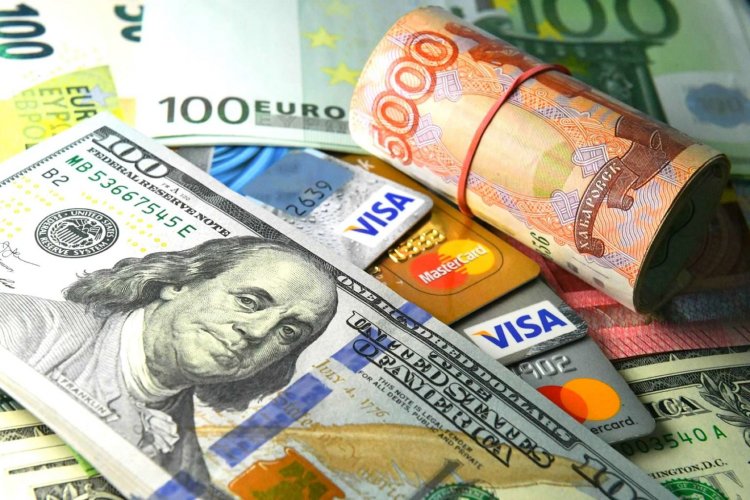 Reba urutonde rw'amafaranga y'ibihugu 10 afite agaciro kari hasi ku isi muri EAC hazamo igihugu kimwe