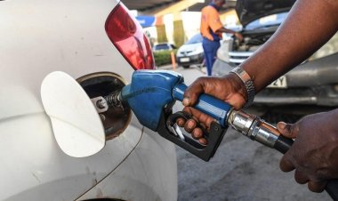 Igiciro cy'ibikomoka kuri Peteroli cyamanutse cyane ku buryo butabayeho amato muri Hormuz ni uruvunganzoka