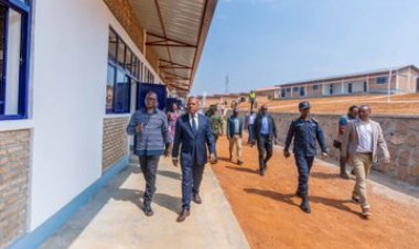 Amajyepfo :Ibikorwa by’ingenzi  by’ingabo na Polisi  by’U Rwanda  byo gufasha  abaturage no kwizihiza umunsi wo kwibohora32 {Amafoto}